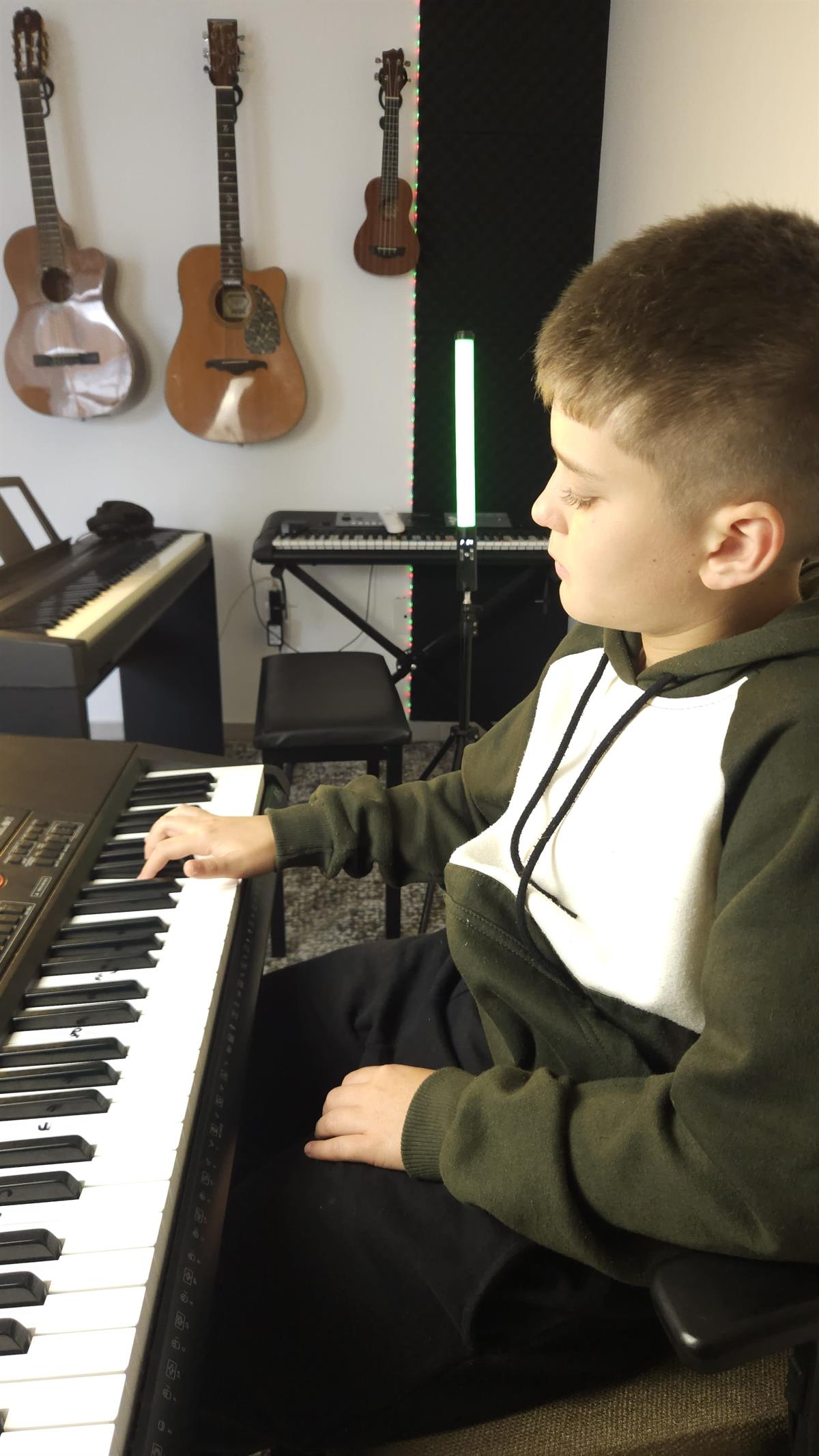 Aula de Teclado e Piano no Estúdio